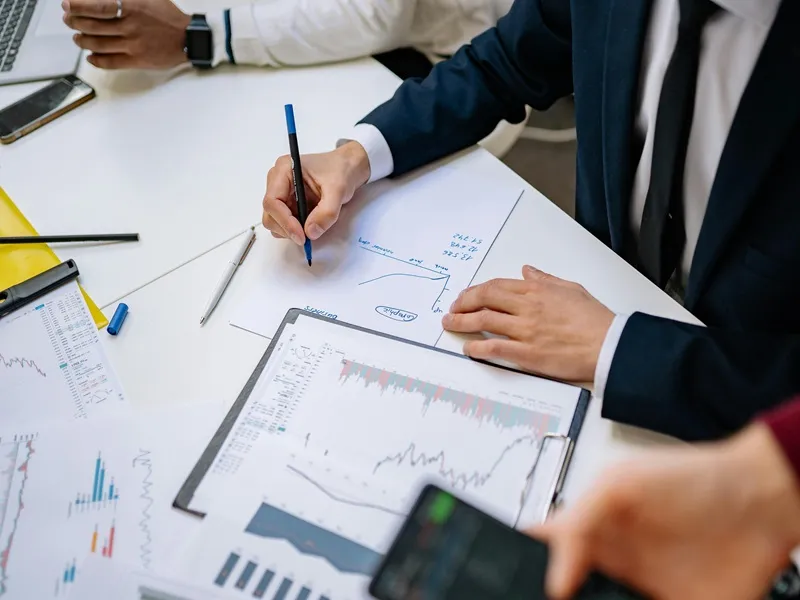 نرم افزار بازرگانی و فروش مستر اکانت